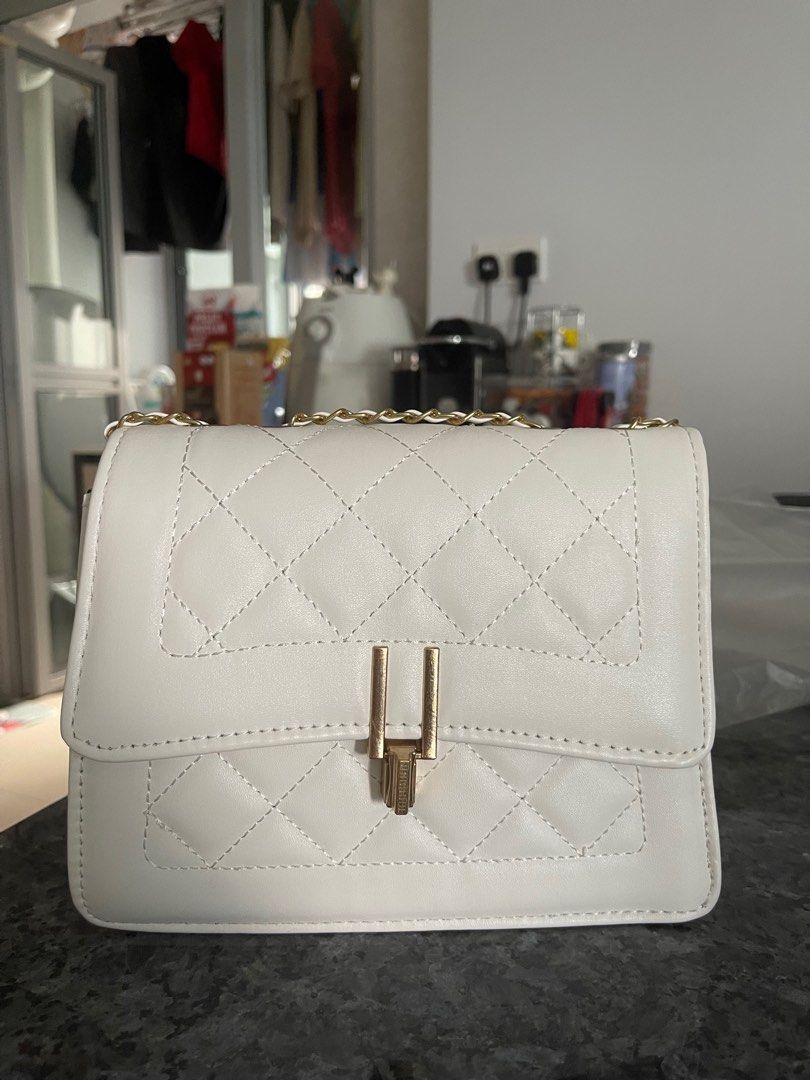 White quilted bag store