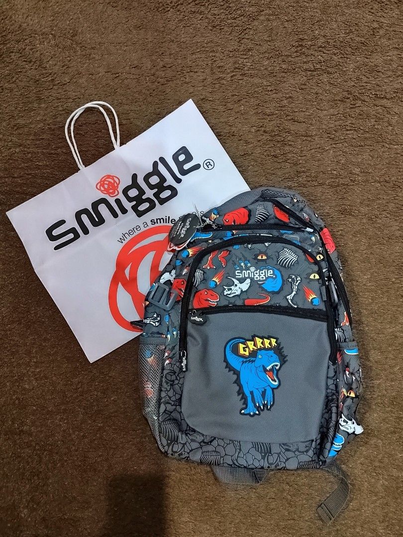 Smiggle explore backpack outlet