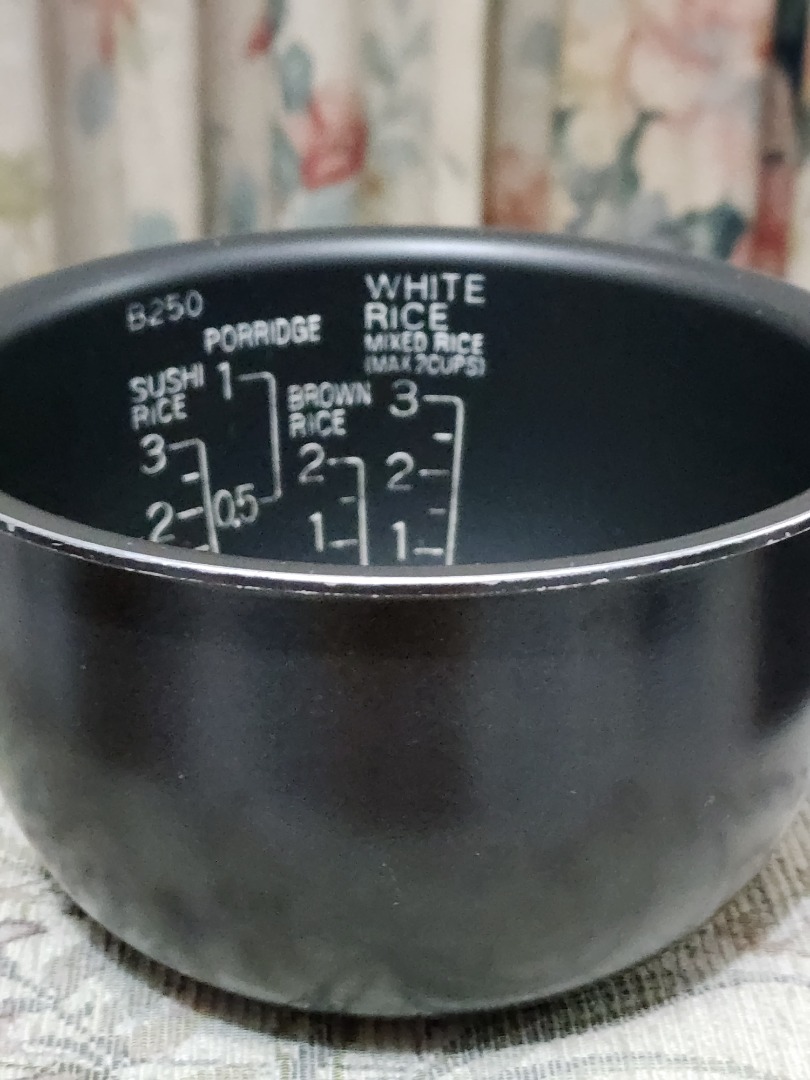 Zojirushi rice cooker inner pot 0.5l (NSLAQ05), TV & Home Appliances