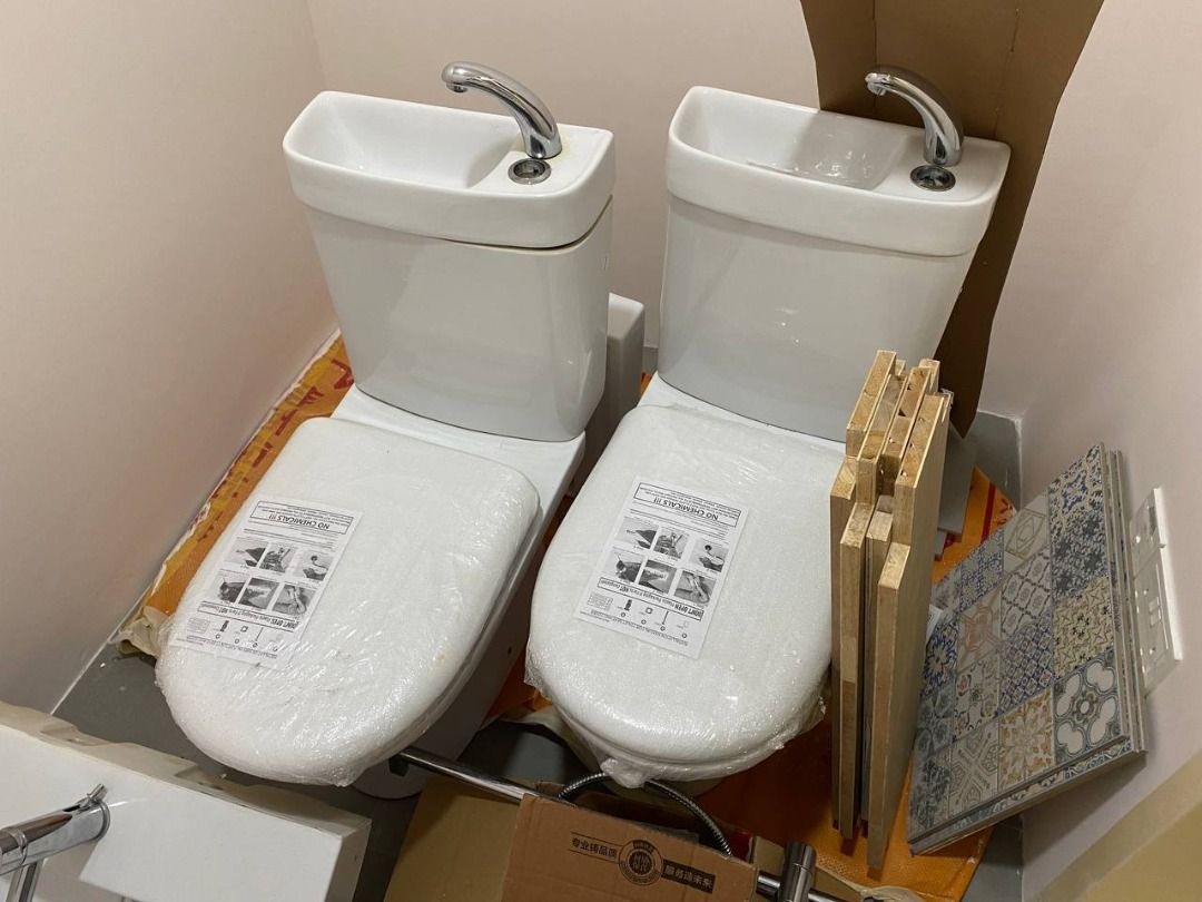2x BTO Toilet Tampines BTO, Furniture & Home Living, Bathroom