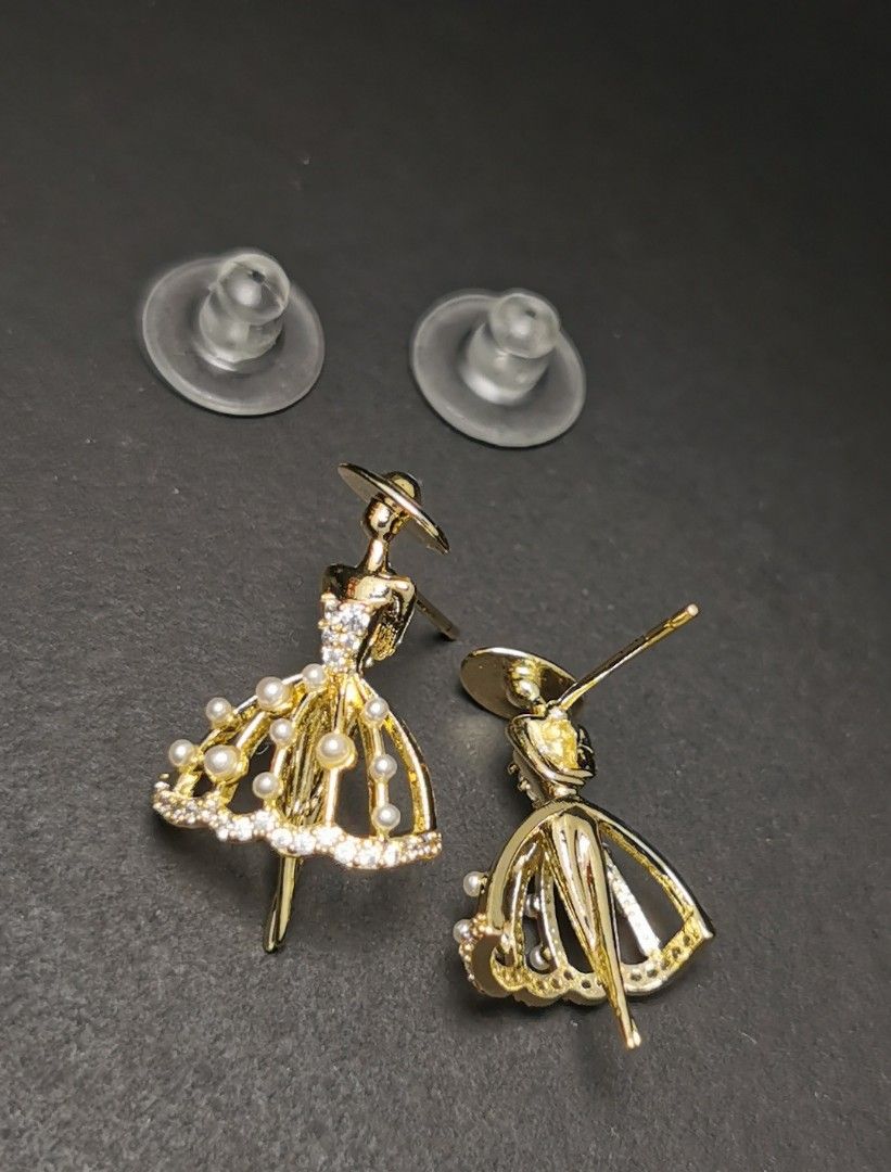 925 silver lady coco Earring buy one get one free