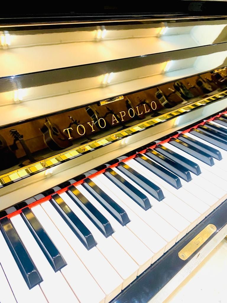 Second hand hot sale piano ebay