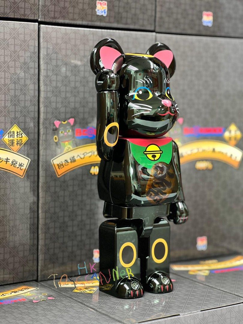 新年特販 BE@RBRICK 招き猫 黒メッキ 発光 400％ | www.artfive.co.jp