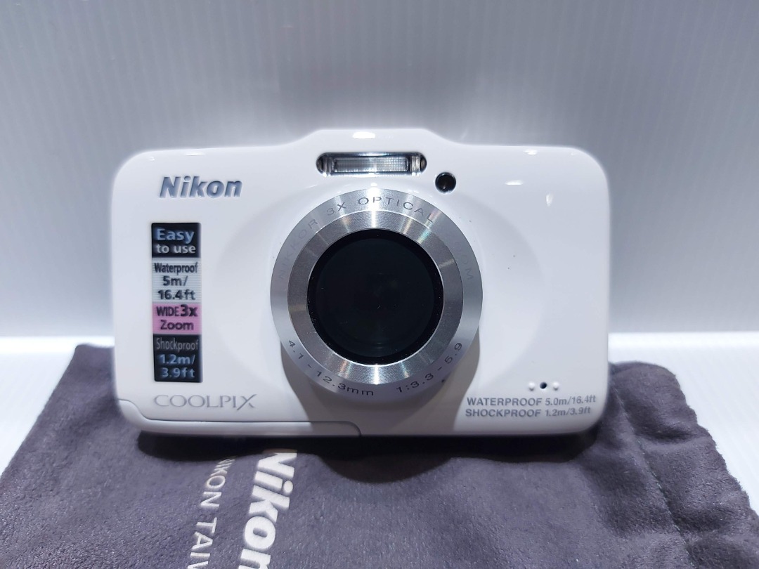 Nikon coolpix s31 防水數位相機Nikon s31 防水數位相機50, 哩哩扣扣