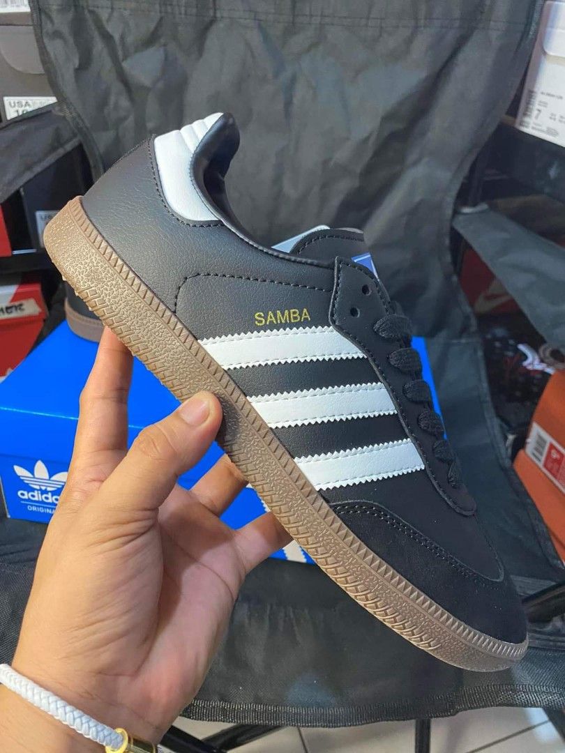 Samba B ADIDAS SAMBA, Men's Fashion, Footwear, Sneakers on Carousell