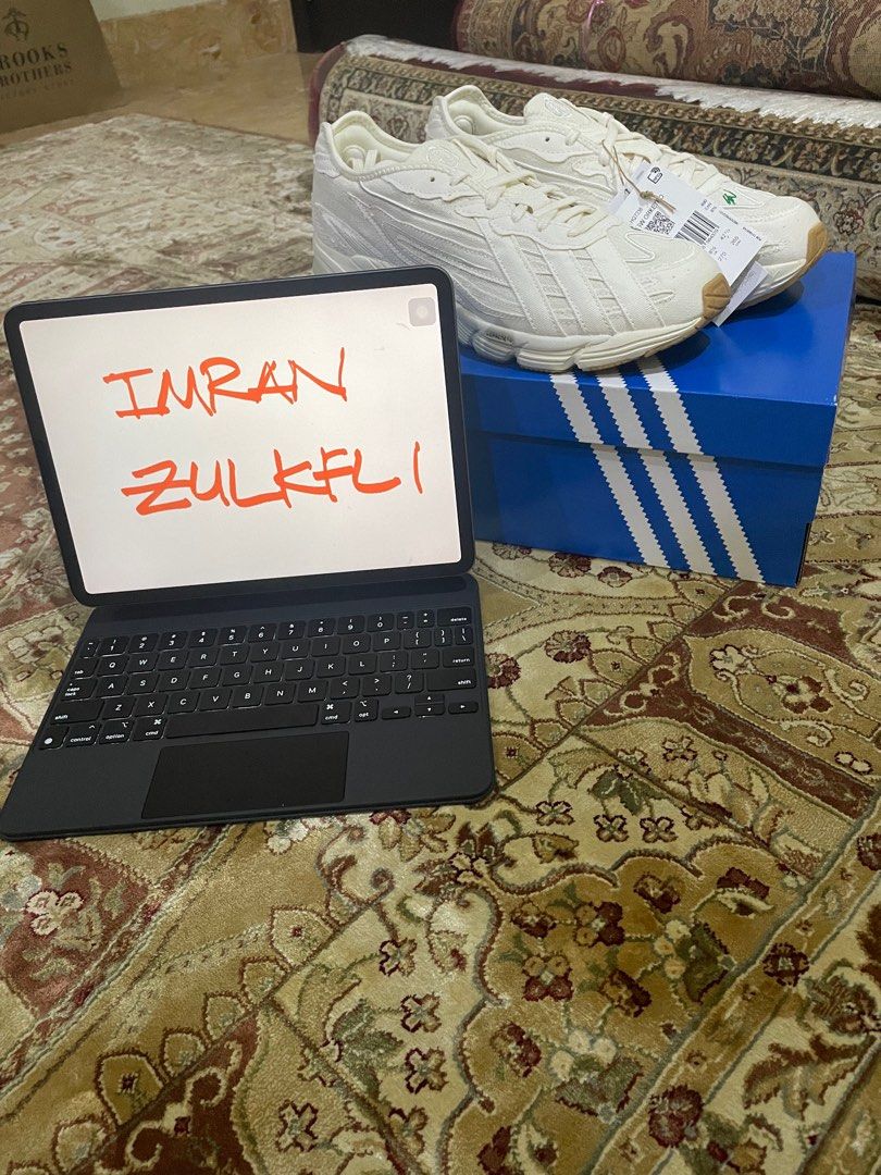 adidas gazelle silver green womens Adidas Yeezy Foam Runner main image 1