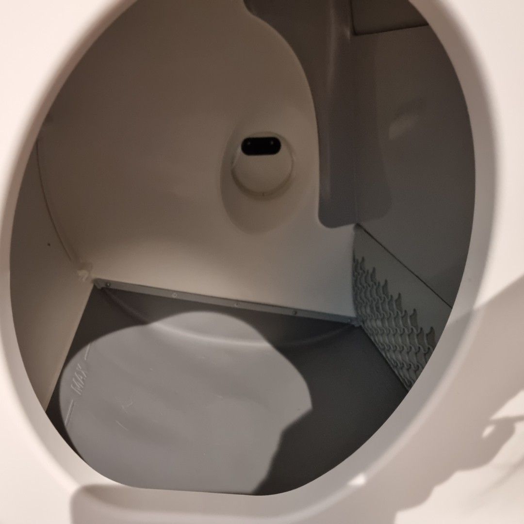 Airrobo Automatic Cat Litter Box [region locked], Pet Supplies, Homes