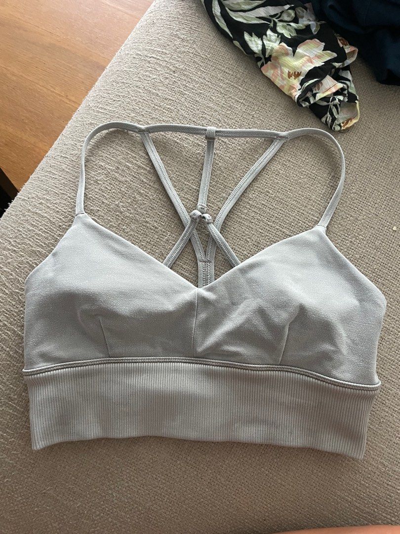 Alo yoga longline bra, Women's Fashion, Activewear on Carousell