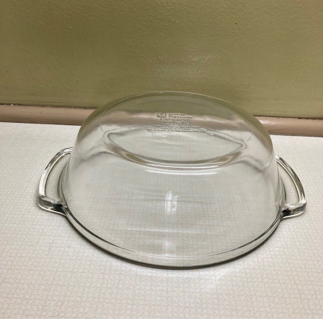 Anchor Ovenware Caserole 2 qts (Category: Bakeware) located in Manila. Submitted by daddythrifter (Listing ID 1242915910, Image 3). Description: Size: 9 inch diameter Oven & Microwave Safe.