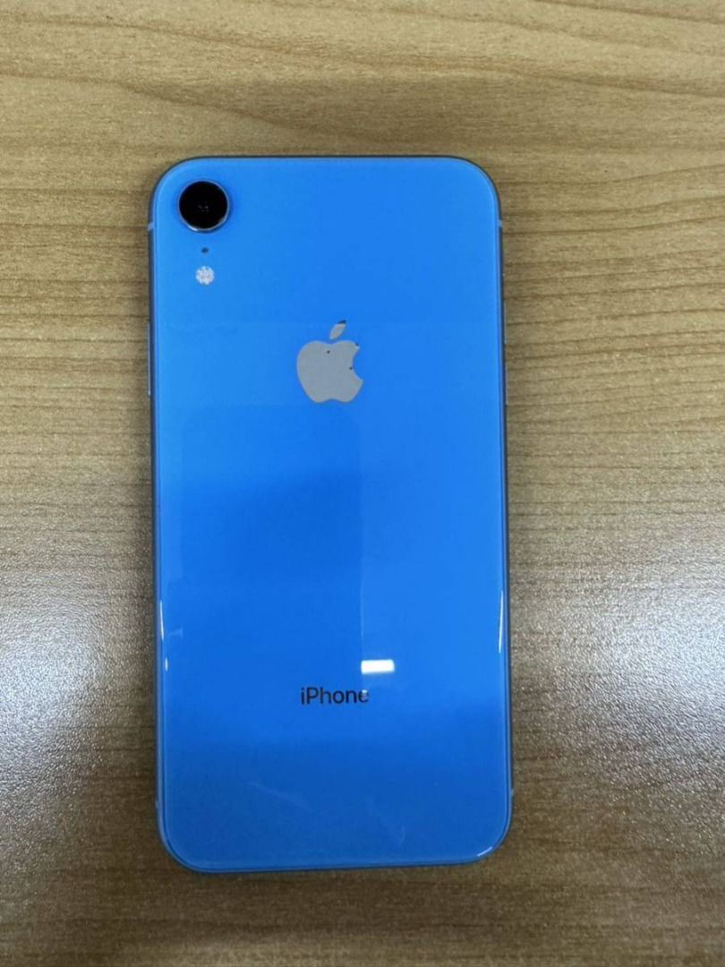 iPhone XR Blue 64 GB docomo-