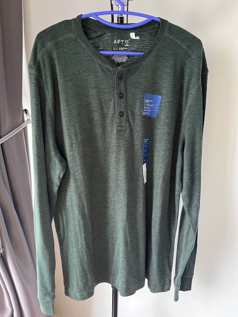 Apt 9 premier store flex t shirt