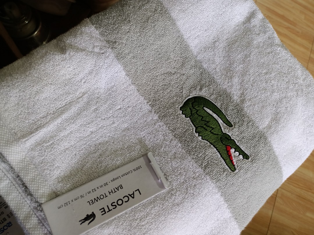 LACOSTE Large Cotton Bath Towels 30 x 52 - Gray Brand NEW lot of