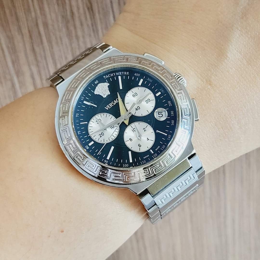Authentic Versace Chronograph watch men unisex Excellent Condition looks new fit up to 7 inches wrist Provided box only Luxury Watches on Carousell