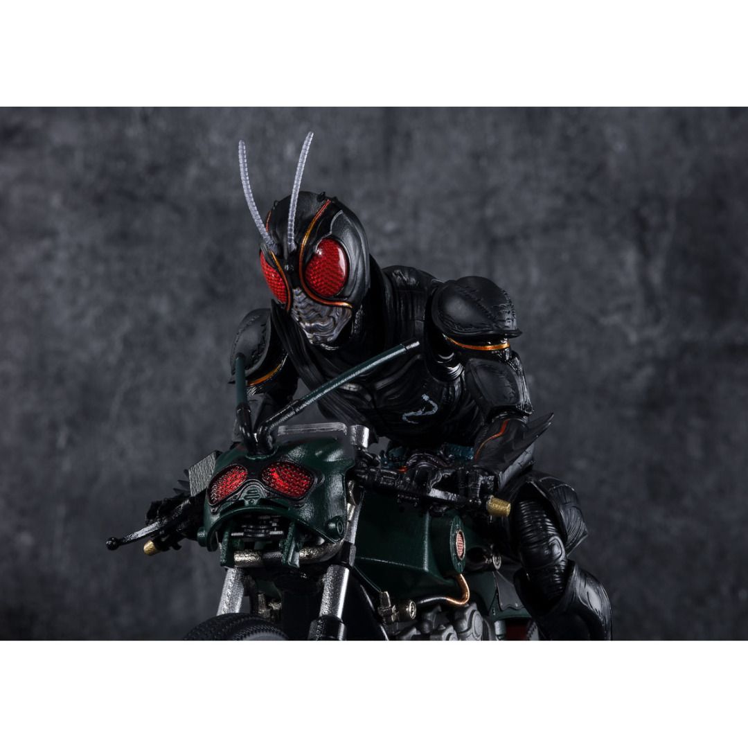 Bandai SHF S.H.Figuarts 戰蝗號電單車BATTLE HOPPER 幪面超人BLACK