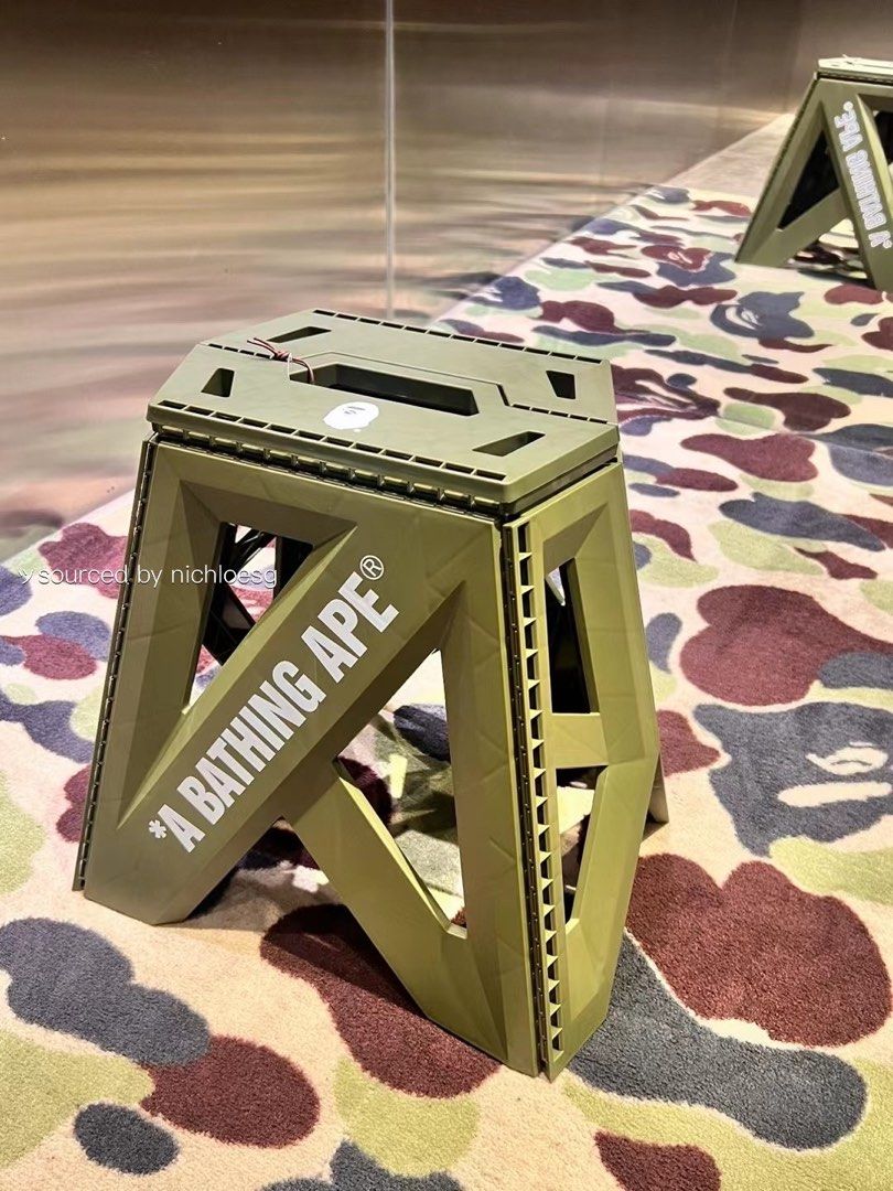 BAPE A BATHING APE FOLDING STOOL