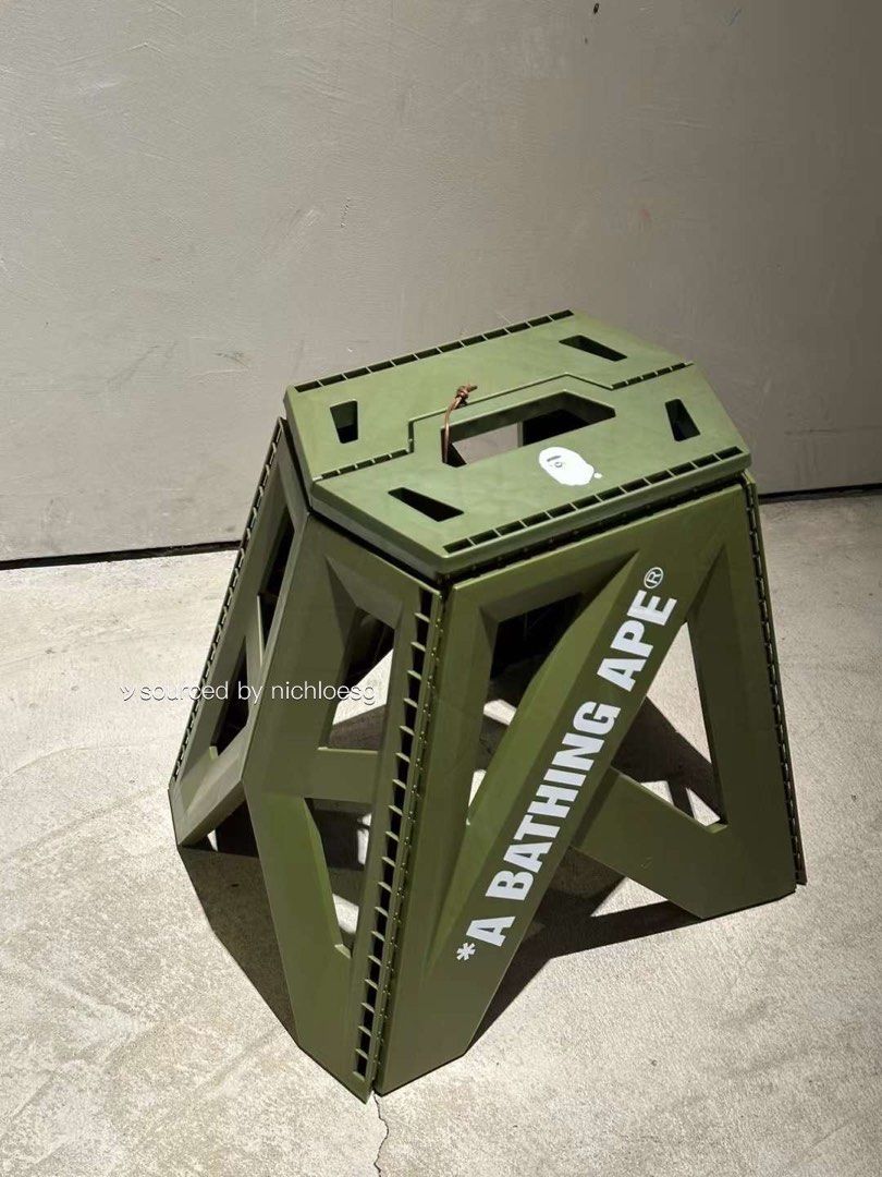 BAPE A BATHING APE FOLDING STOOL