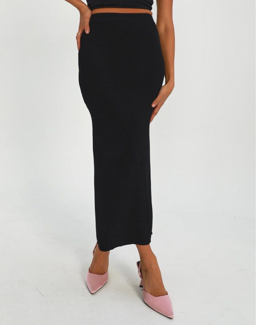 BN Glassons Ribbed Knit Split Maxi Skirt Black Women s Fashion Bottoms Skirts on Carousell