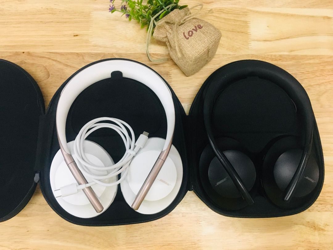 Bose Noise Cancelling Headphones 700 (Category: Headphones & Headsets) located in Muntinlupa City. Submitted by aussie.surplustore (Listing ID 1242963400, Image 2). Description: Bose Noise Cancelling Headphones 700 Surplus from Australia YES to Shopee Check out SHIP via lalamove PICK UP We are available online and thru our physical store located at: 👉RMT Muntinlupa For more info direct message or call me: ➡️Salestaff: Janine ➡️Number: 0948098538