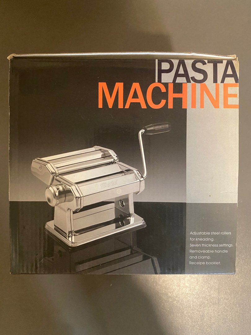 https://media.karousell.com/media/photos/products/2023/7/14/brand_new_pasta_maker_1689306526_195e4359.jpg