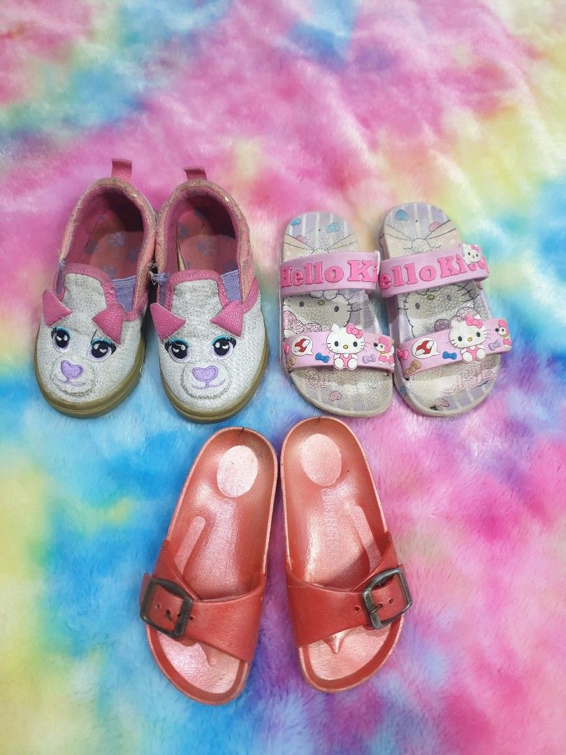 Hello kitty baby slippers 2025