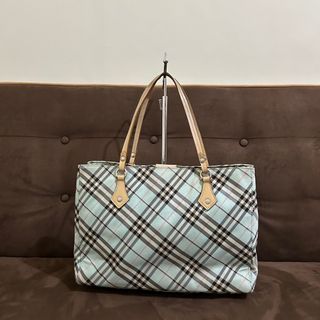 Burberry Nova Check Pochette Baguette Authentic 💯, Luxury, Bags & Wallets  on Carousell