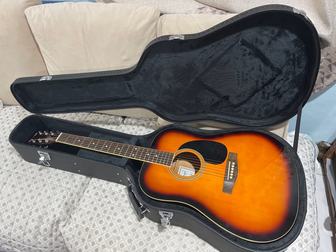 Caraya Acoustic Guitar & Guitar Case, Hobbies & Toys, Music
