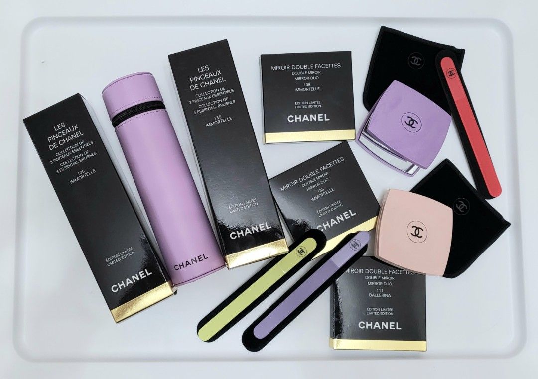 現貨! Chanel codes couleur make up brush mirror 化妝掃鏡vip 指甲挫limited edition,  美容＆個人護理, 健康及美容- 皮膚護理, 化妝品- Carousell