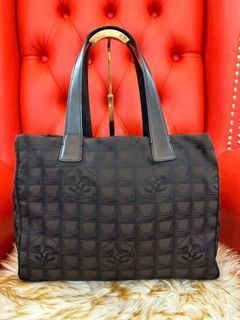 Louis Vuitton LV Ravello GM, Luxury, Bags & Wallets on Carousell