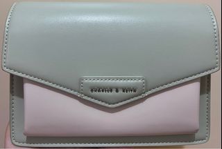 （分類：）位於 。 由 boooboola 提交（商品編號 1242957370，圖片 1）。簡介： 。