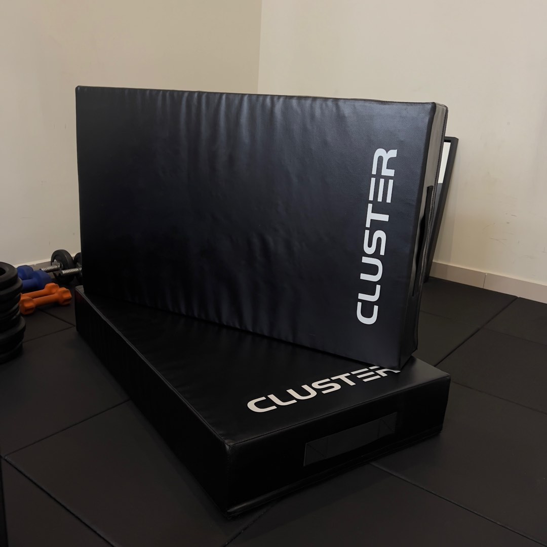 Cluster Weightlifting Crash Pad, Sports Equipment, Exercise & Fitness