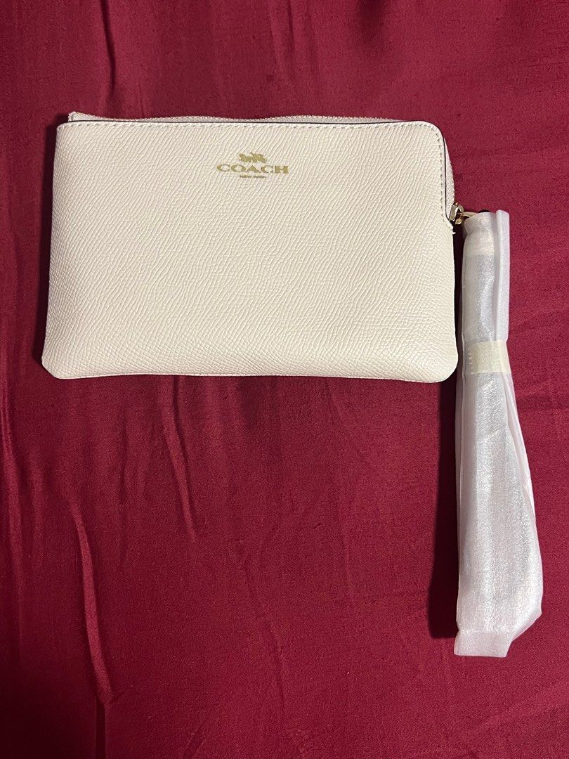 White wristlet purse online
