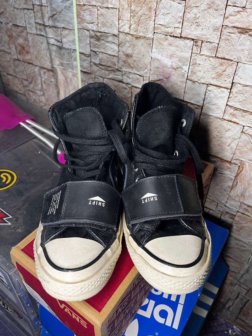 Neighborhood new arrivals chuck 7
