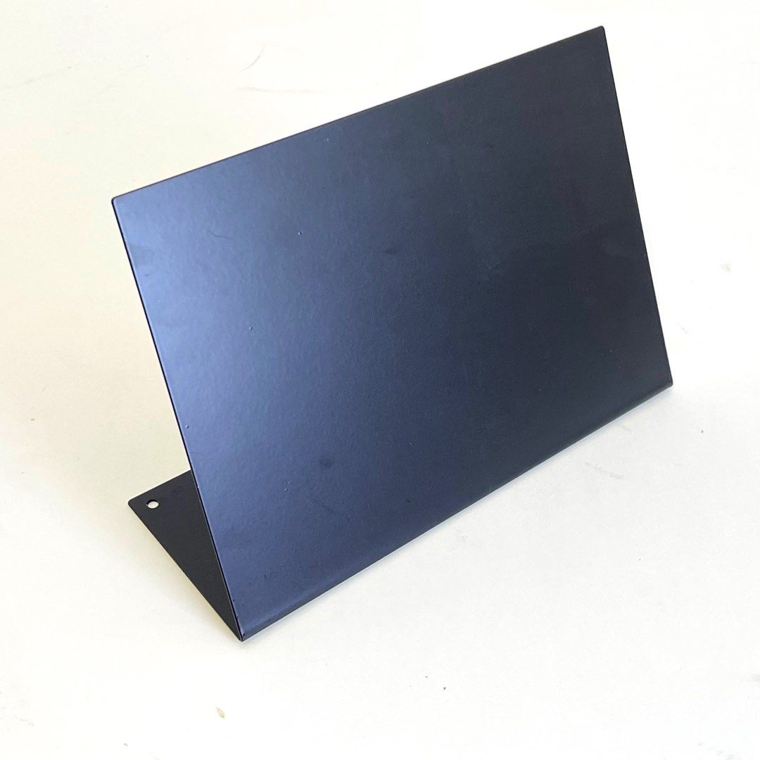 Daiso Metal Display Stand, Black, 傢俬＆家居, 其他, 掛鉤和衣架 Carousell