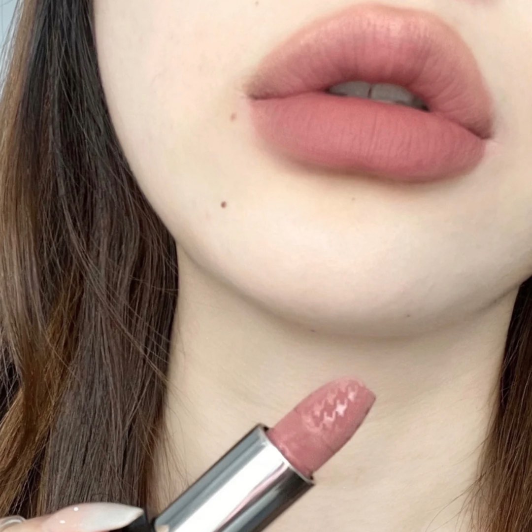 make up dior nude