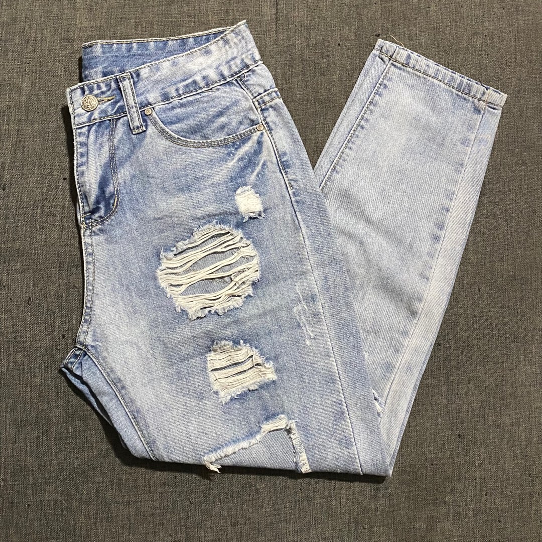 distressed tattered ripped baggy pants on Carousell