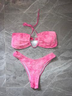 (Category: ) located in . Submitted by crstlgl (Listing ID 1242964838, Image 1). Description: .