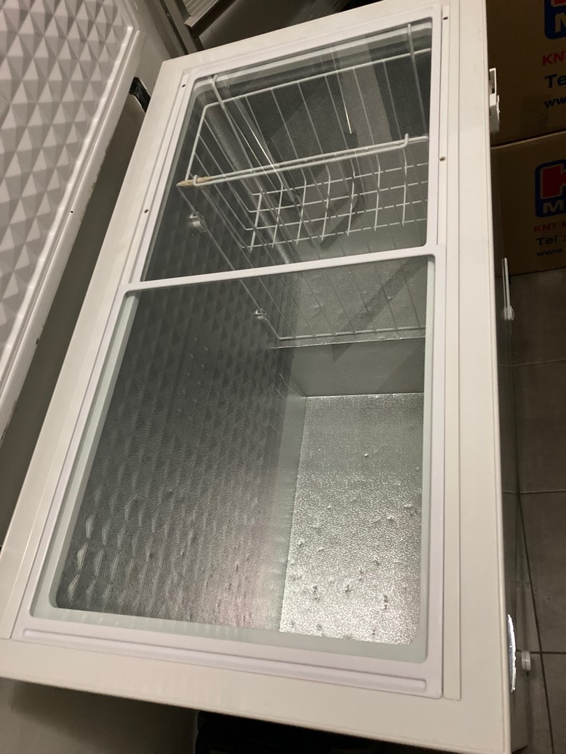 Dual function chest freezer, TV & Home Appliances, Kitchen Appliances