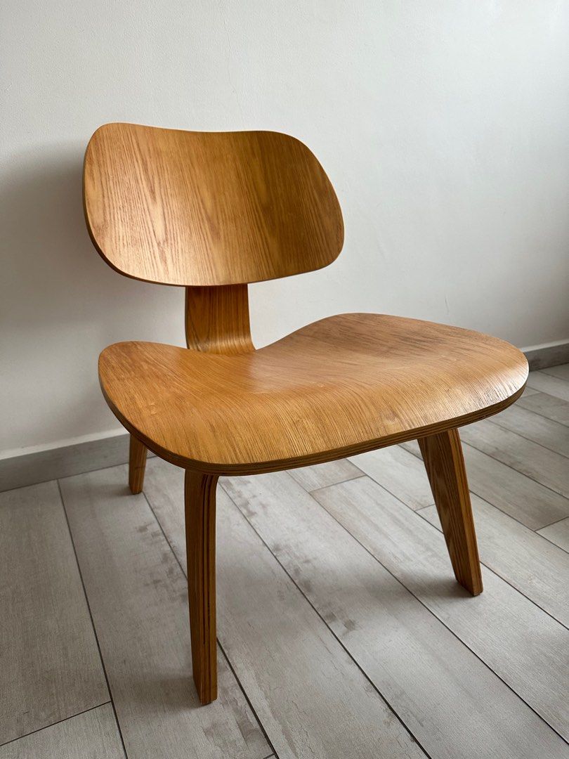 Eames top accent chair