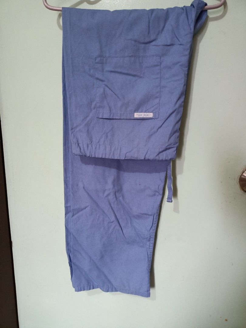 Extra Large Scrub Suit pair (Category: Medical Supplies & Tools) located in Baguio. Submitted by myizztuff (Listing ID 1242985272, Image 2). Description: well used scrub suits basta malaki po, American size dimensions: shoulder to shoulder: 19inches length:27inches pants: 20inches pero draw string naman height:43 inches.