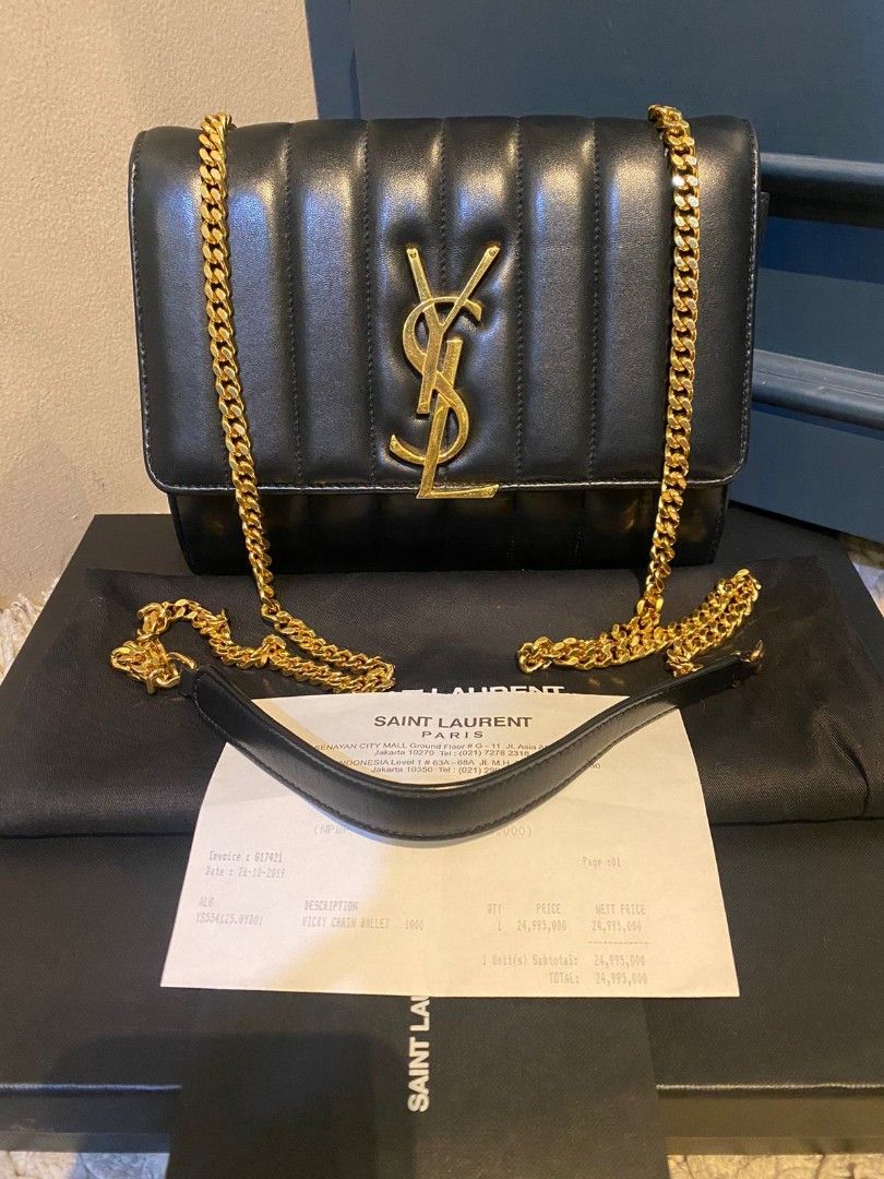 Vicky chain wallet in quilted patent leather clearance