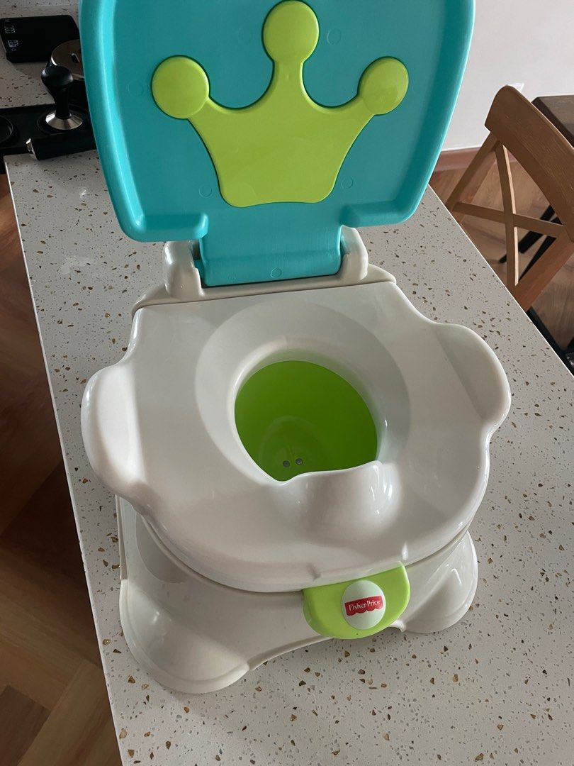 Fisher Price Potty, Babies & Kids, Bathing & Changing, Toilet Training