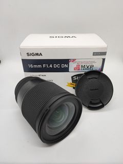 For sale sigma 16mm f 1.4 MFT mount lens