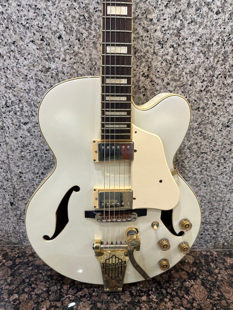 Ibanez shop artcore white