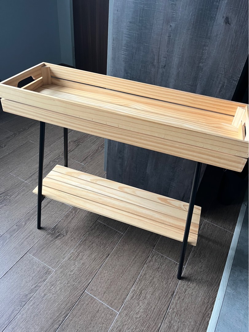 Ikea store planter bench