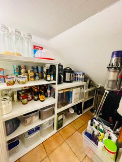 (Category: ) located in . Submitted by laurenwinskill (Listing ID 1242967619, Image 1). Description: .