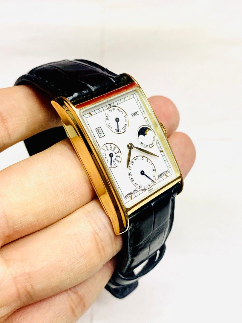 Iwc novecento perpetual on sale calendar