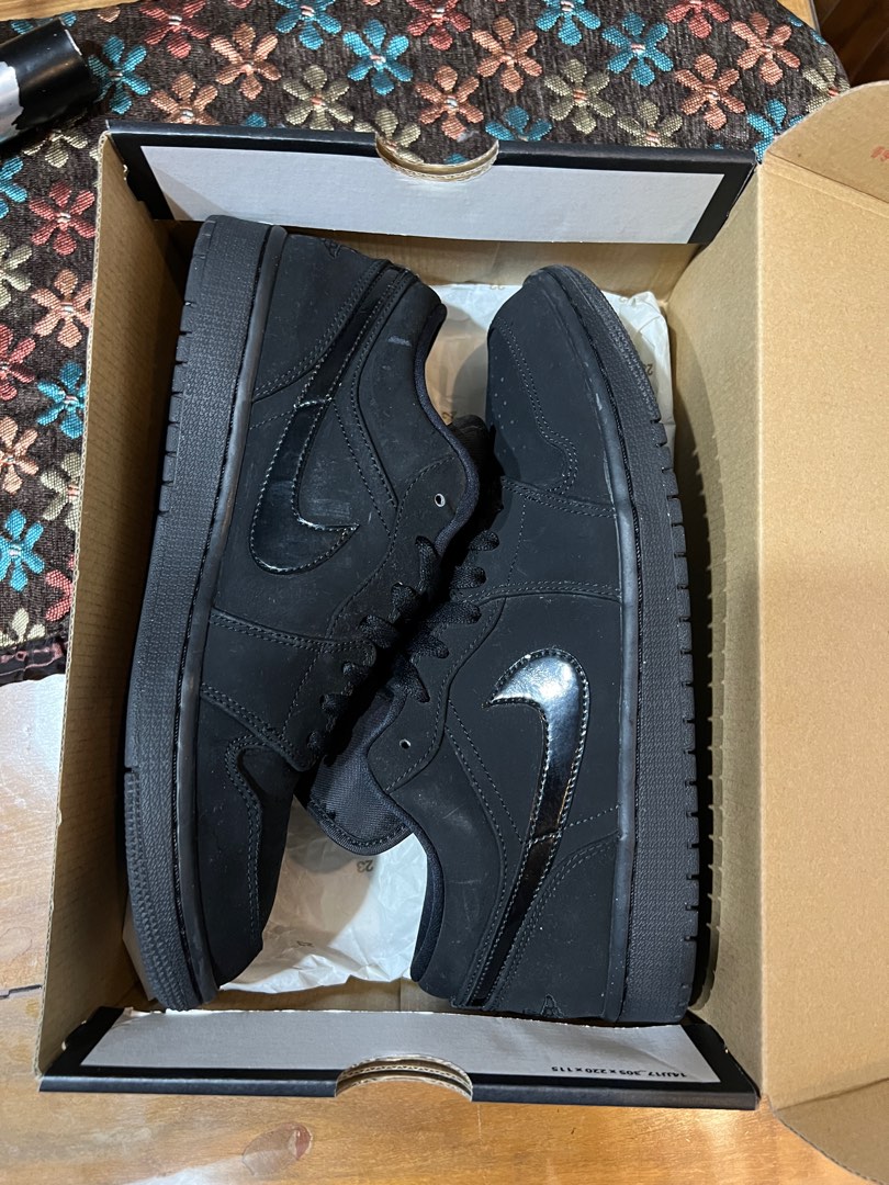 j1 low black and white