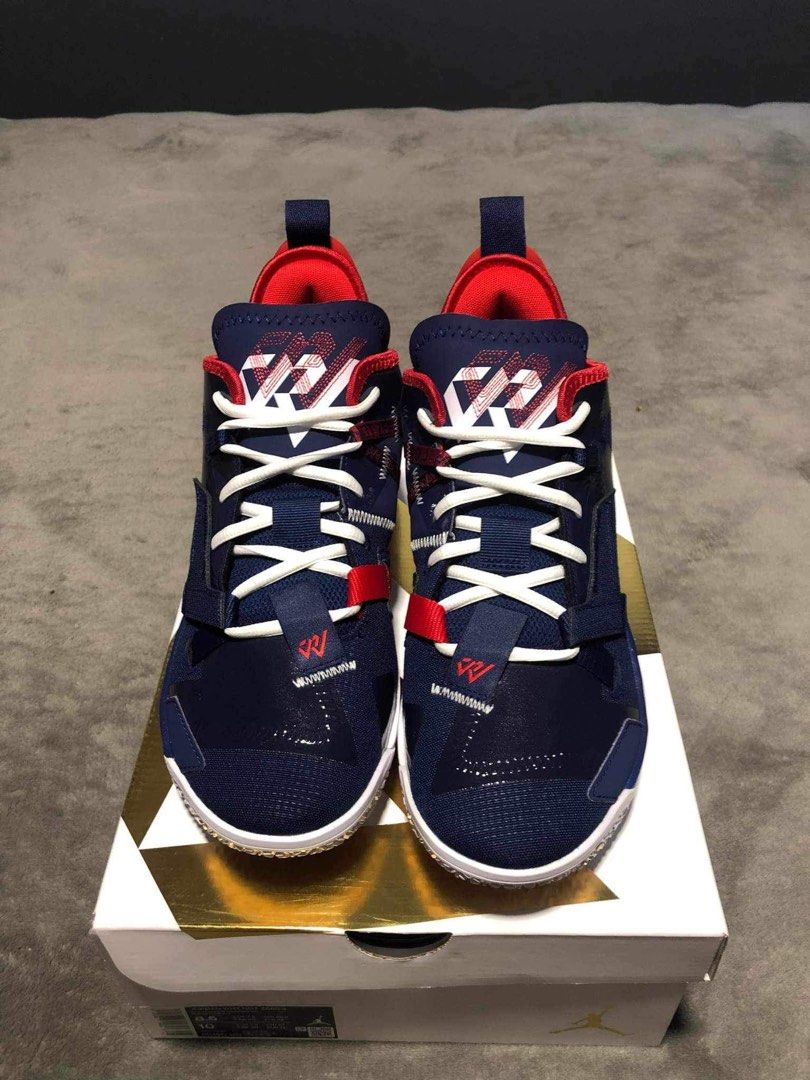 JORDAN Y NOT 04 (Category: Sneakers) located in Santo Domingo. Submitted by declutterwithm3281 (Listing ID 1243009894, Image 1). Description: SIZE 42/8.5.