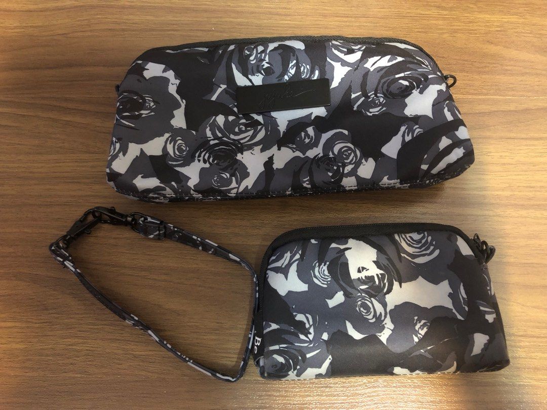 Jujube black petals medium and small set w short strap, Babies