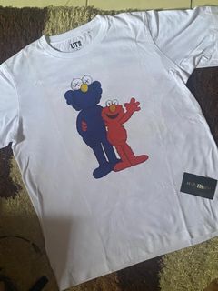 The UNIQLO KAWS X Sesame Street UT Collection are magical childhood  memories made real  Hitech Century